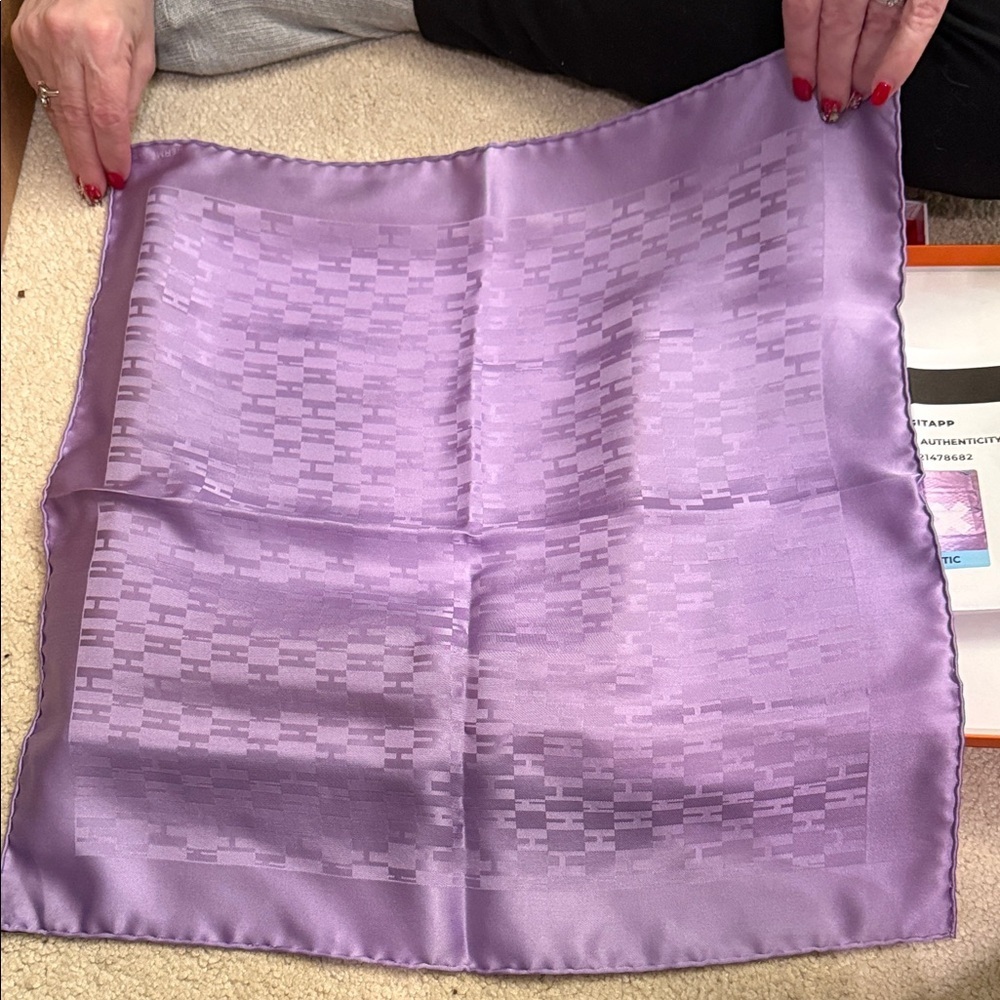 Hermes Purple Pocket Scarf Square UNISEX - Picture 4 of 5